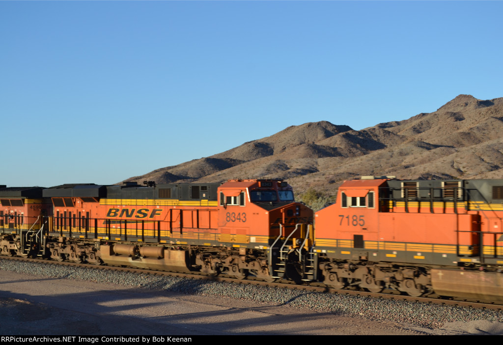 BNSF 8343